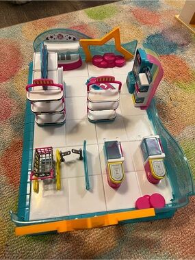 Mini Brands Toy Store FOR PARTS